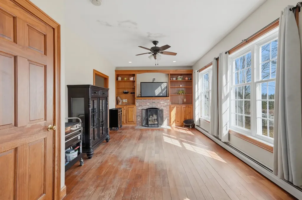 311 S Sugar Hill Road Weare NH 03281