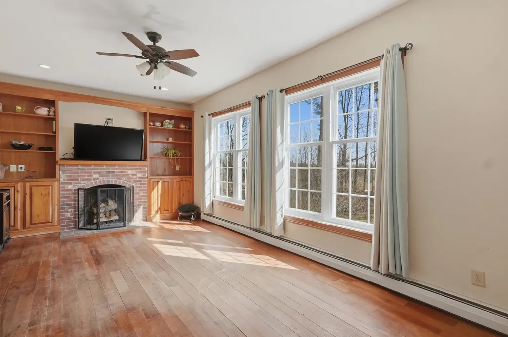 311 S Sugar Hill Road Weare NH 03281