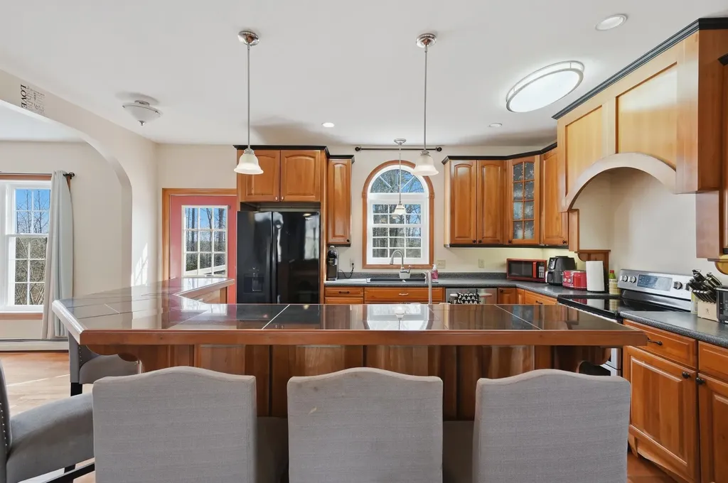 311 S Sugar Hill Road Weare NH 03281