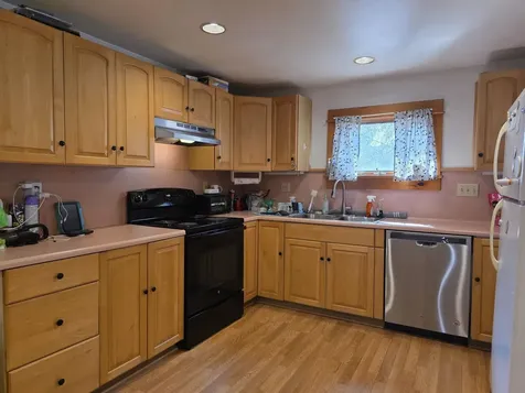 107 Litchfield Street Springfield VT 05156