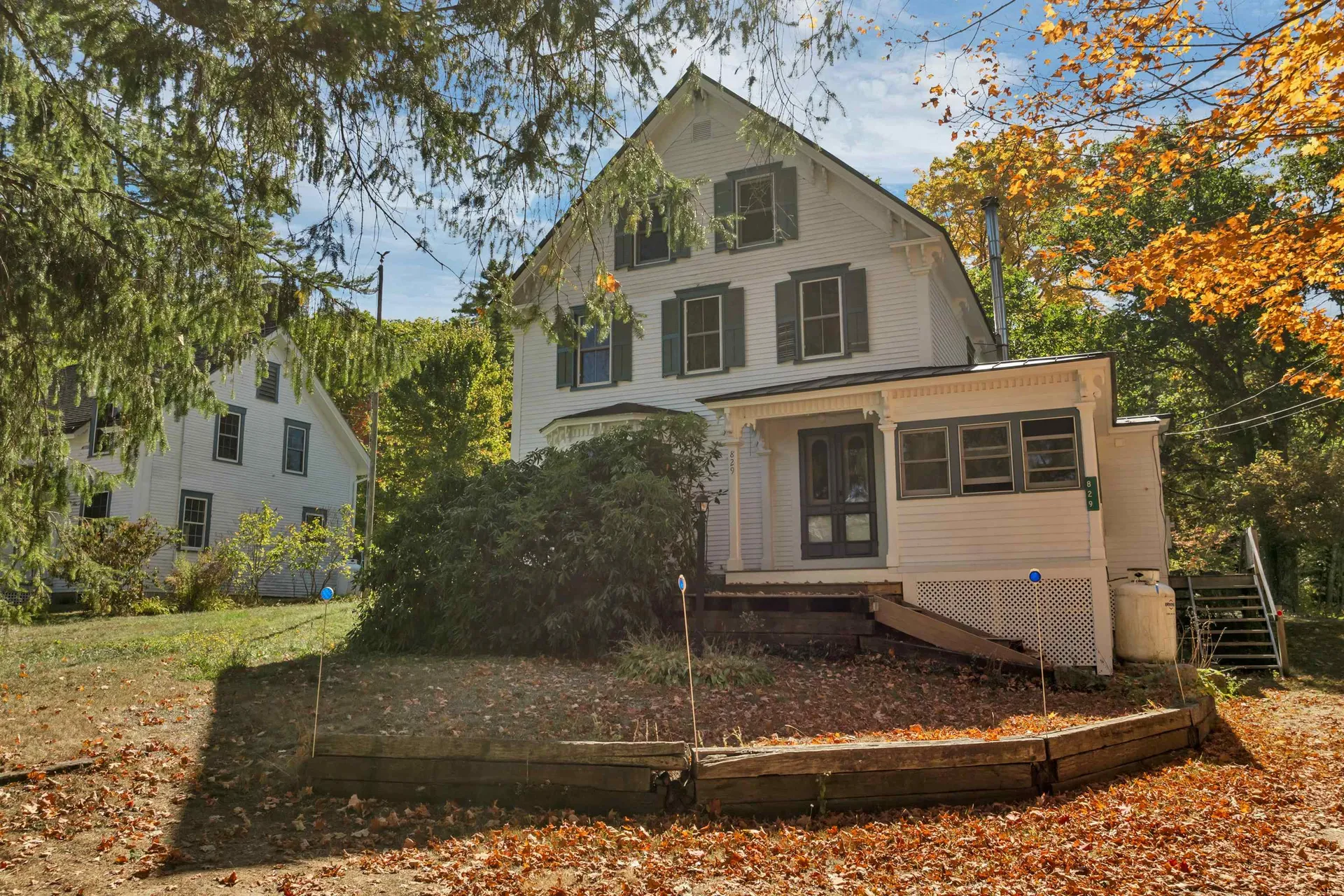 829 Bearcamp Highway & 10 Mountain Road Tamworth NH 03883