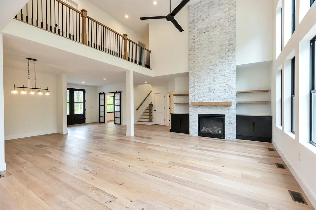 17-4-34 Boiling Kettle Way Bedford NH 03110