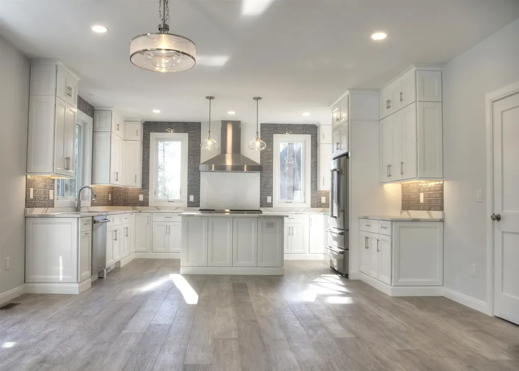 17-4-34 Boiling Kettle Way Bedford NH 03110