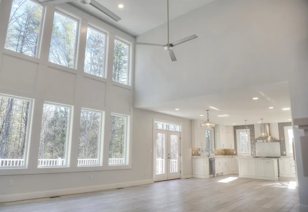 17-4-34 Boiling Kettle Way Bedford NH 03110