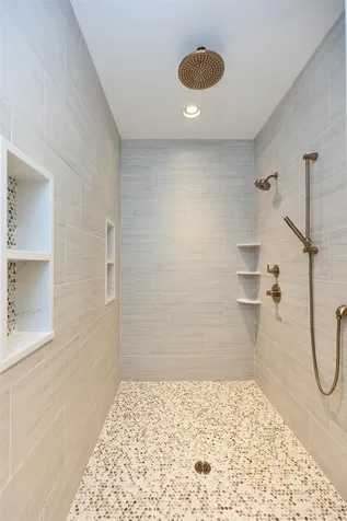 17-4-34 Boiling Kettle Way Bedford NH 03110