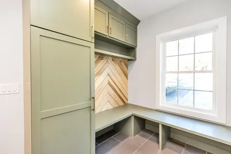 17-4-34 Boiling Kettle Way Bedford NH 03110