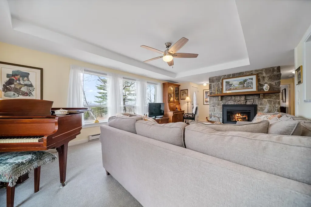 109 Middle Winchendon Road Rindge NH 03461