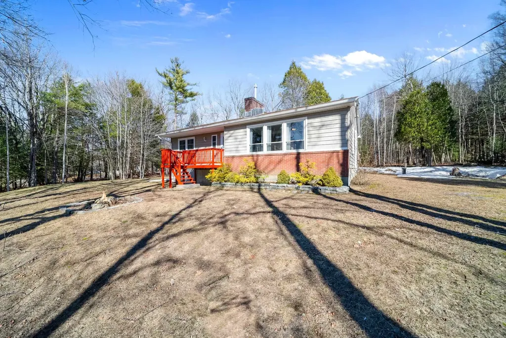 109 Middle Winchendon Road Rindge NH 03461