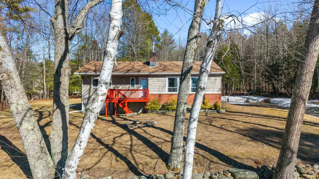 109 Middle Winchendon Road Rindge NH 03461