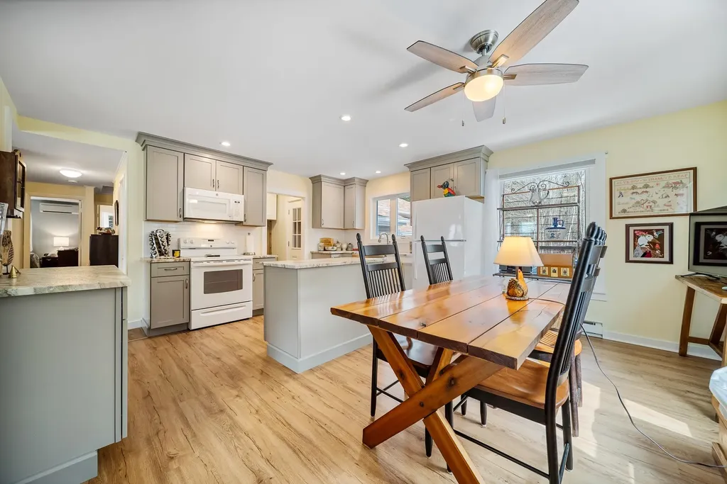 109 Middle Winchendon Road Rindge NH 03461