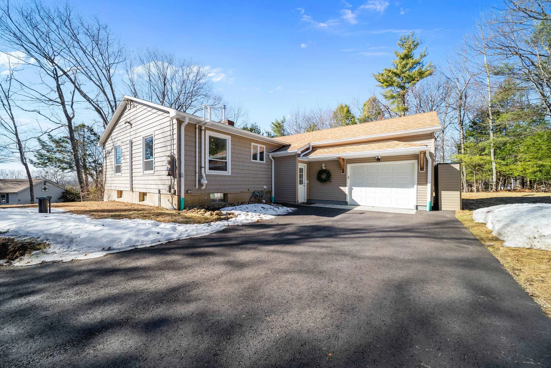 109 Middle Winchendon Road Rindge NH 03461