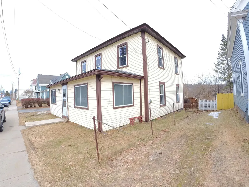 75 Autumn Street Newport City VT 05855