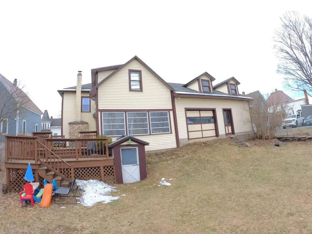 75 Autumn Street Newport City VT 05855