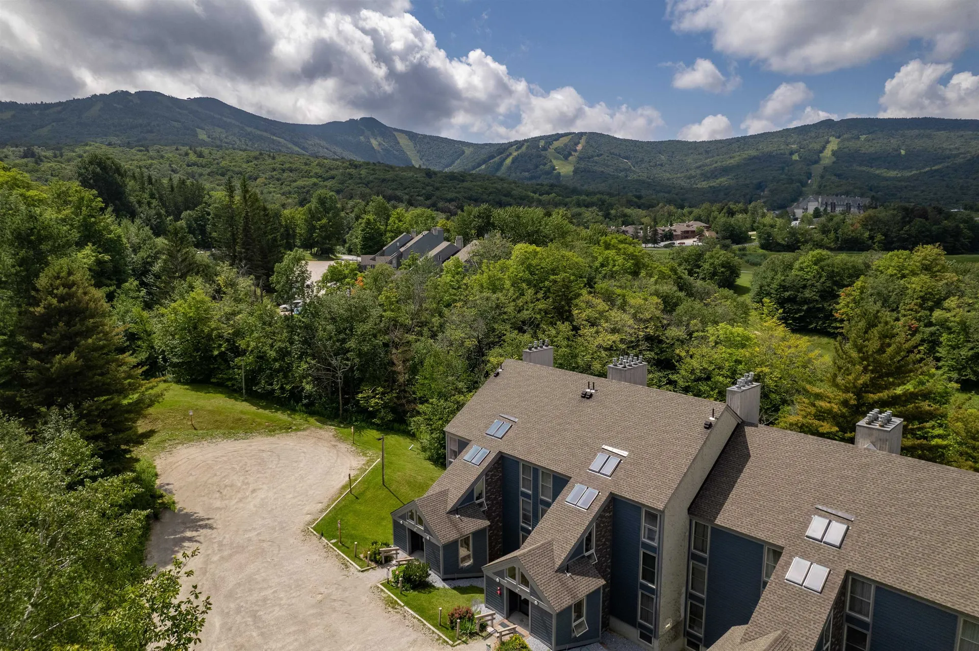 907 East Mountain Road Killington VT 05751