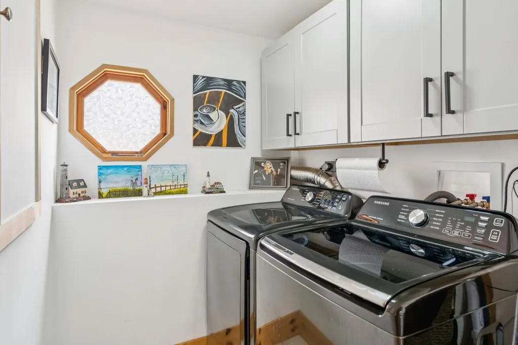 13 Maple Street Springfield VT 05150