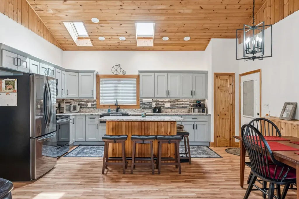 13 Maple Street Springfield VT 05150