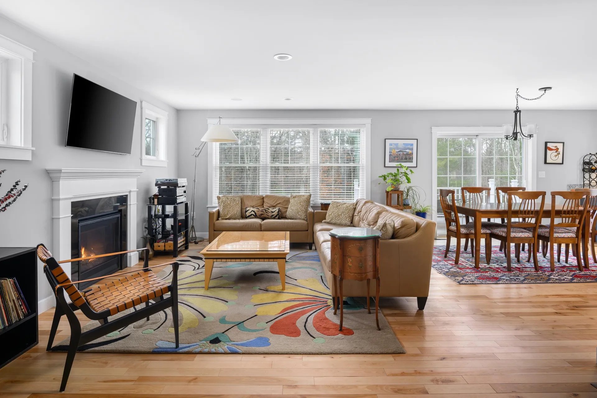 13 Clover Lane Londonderry NH 03053