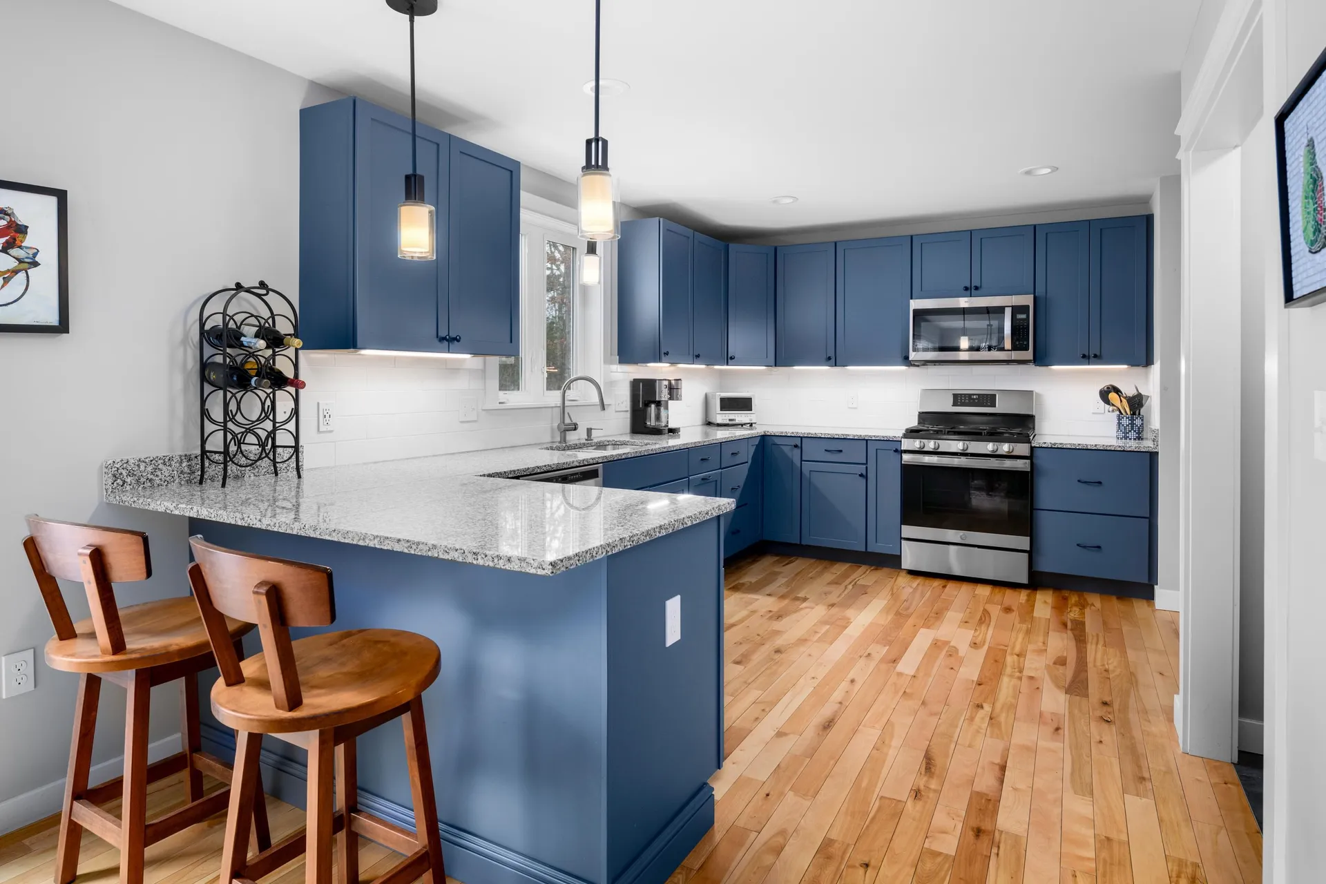 13 Clover Lane Londonderry NH 03053