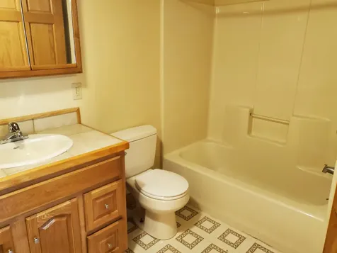 9 Roberts Road Canaan NH 03741