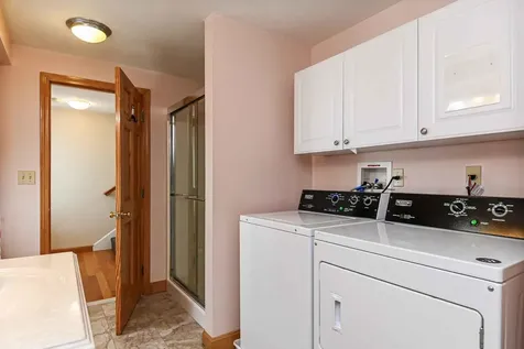 14-16 Dover Avenue Hampton NH 03842