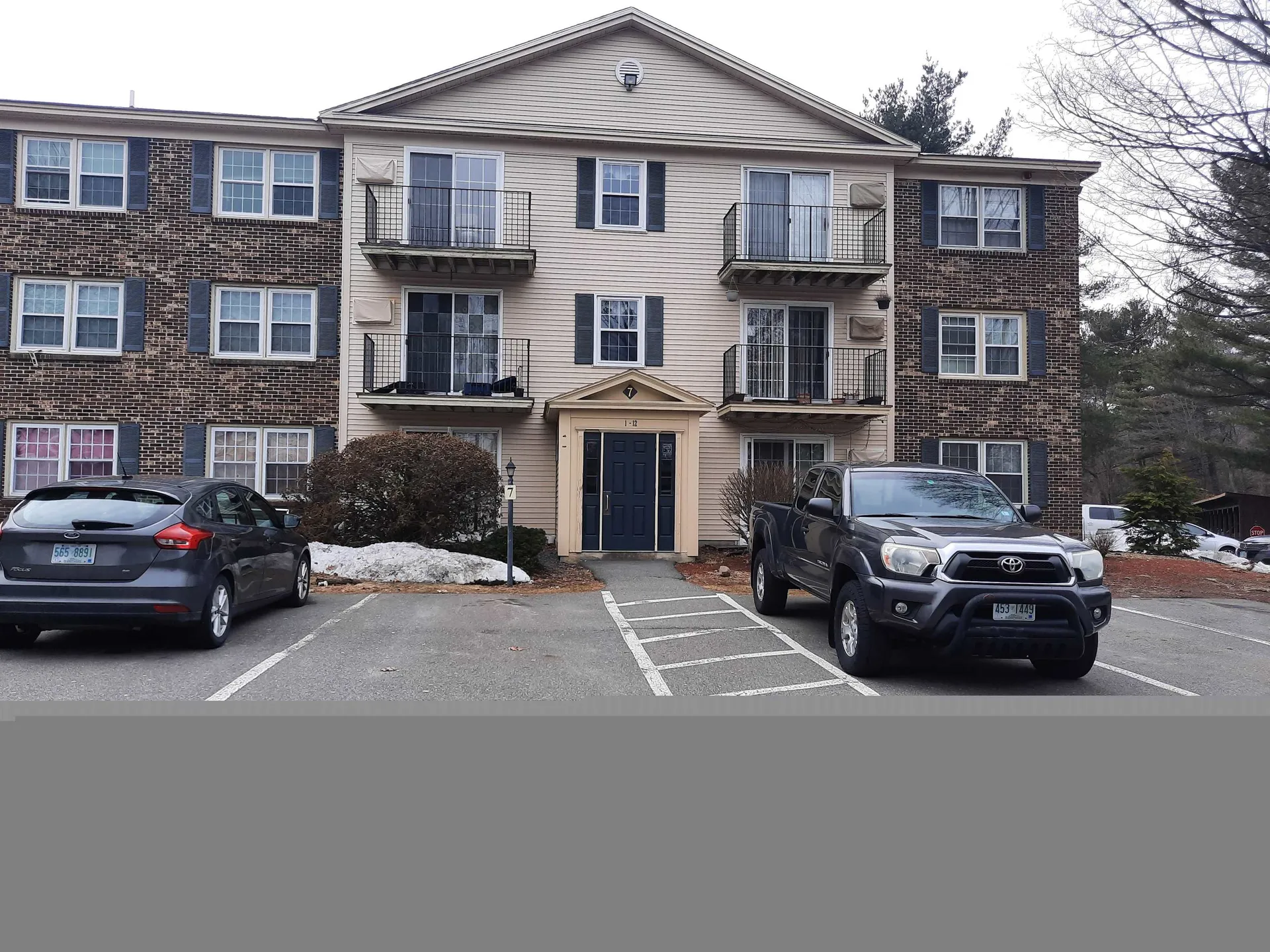 7 Autumn Leaf Drive Nashua NH 03060