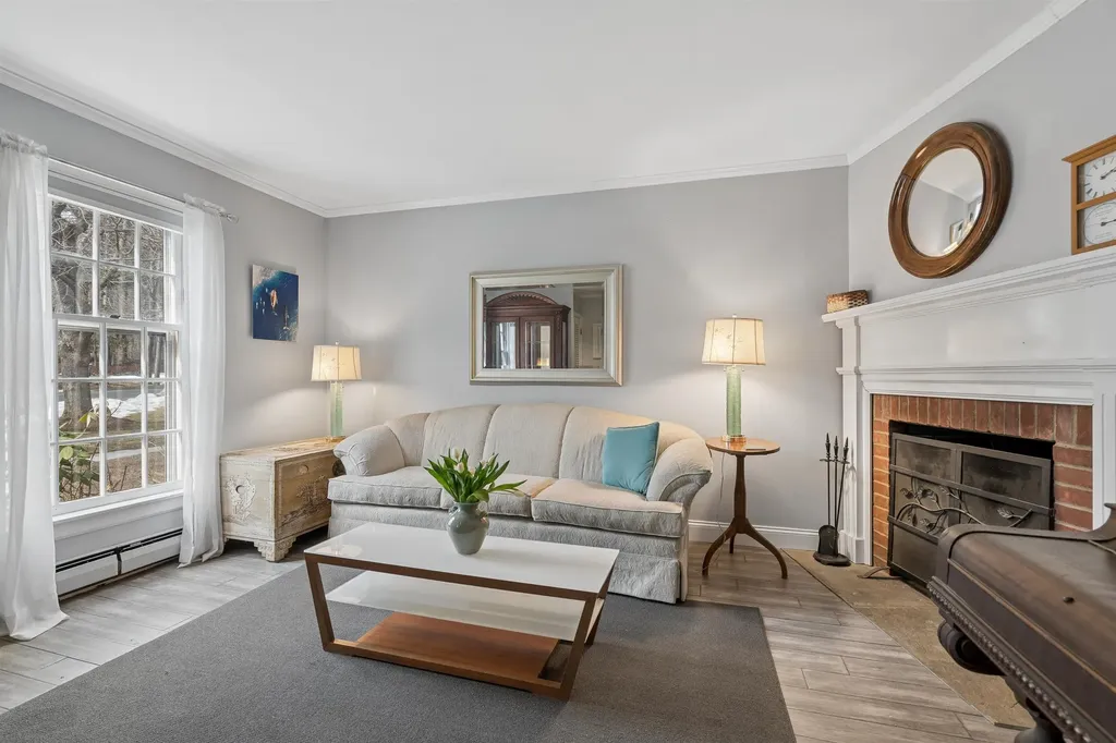 57 Townhouse Way Woodstock VT 05091