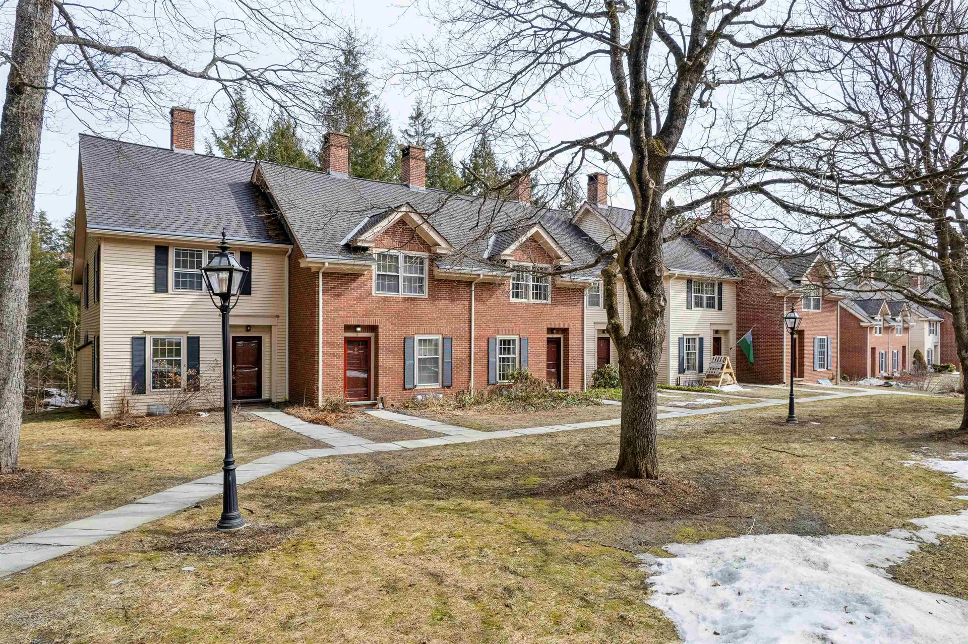 57 Townhouse Way Woodstock VT 05091