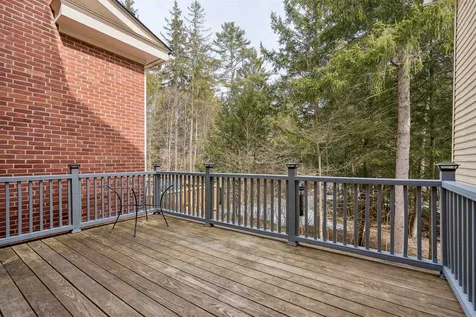 57 Townhouse Way Woodstock VT 05091