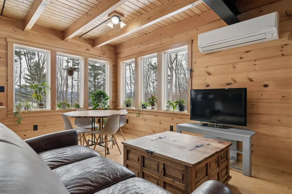 483 North Pleasant Street Bradford VT 05033