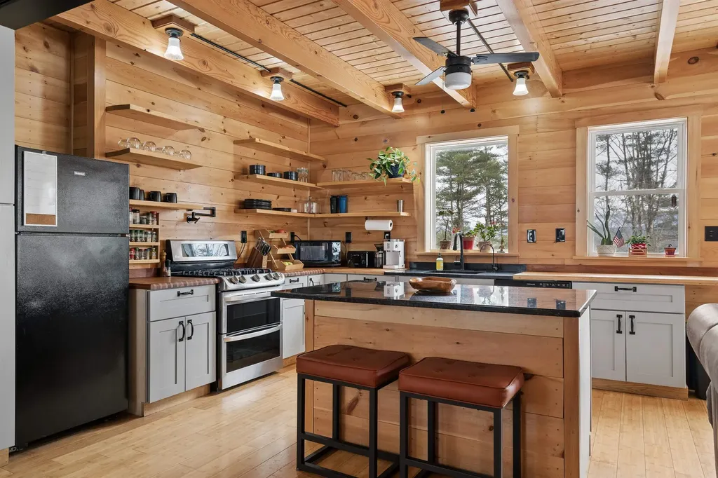 483 North Pleasant Street Bradford VT 05033