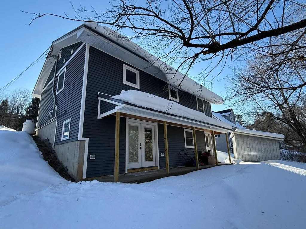 256 York Street Lyndon VT 05849