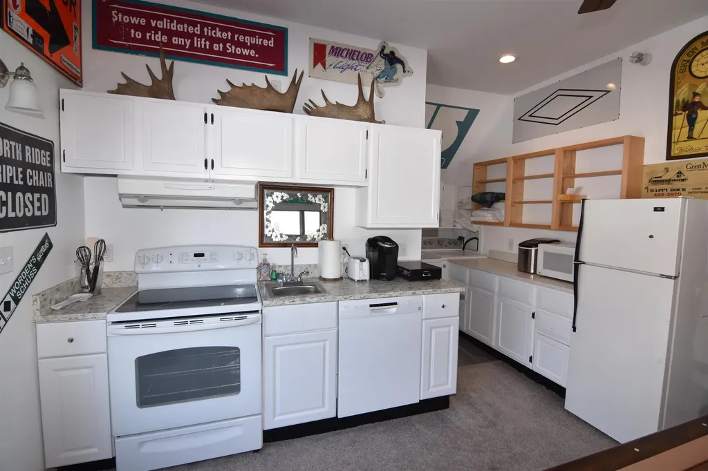 919 Vermont Route 100 Hancock VT 05748