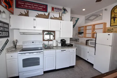 919 Vermont Route 100 Hancock VT 05748