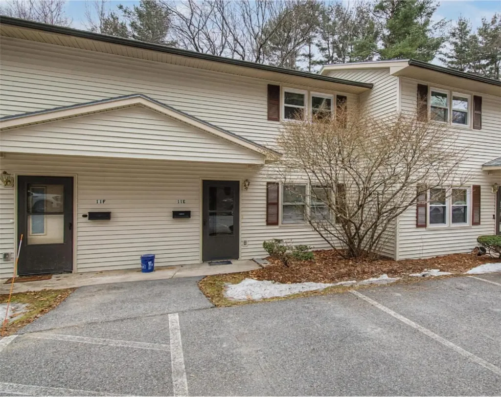 86 Pinecrest Drive Essex VT 05452