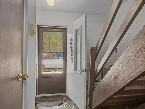 86 Pinecrest Drive Essex VT 05452