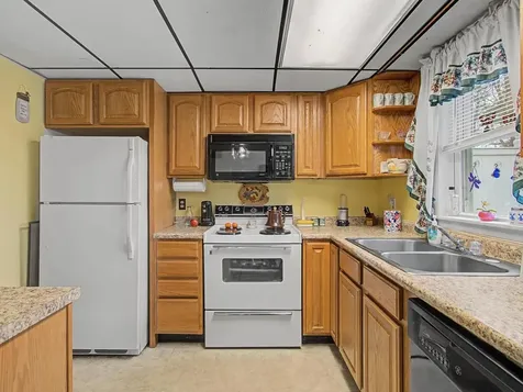 86 Pinecrest Drive Essex VT 05452