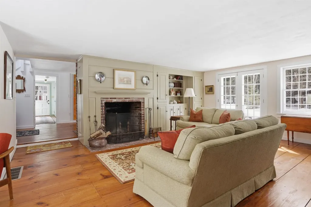 75 Clark Mill Road Weare NH 03281