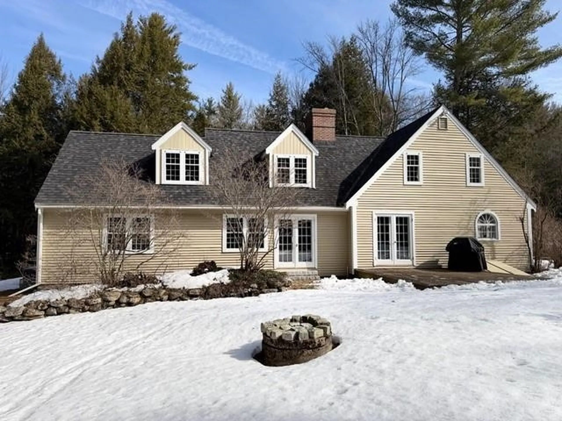 75 Clark Mill Road Weare NH 03281