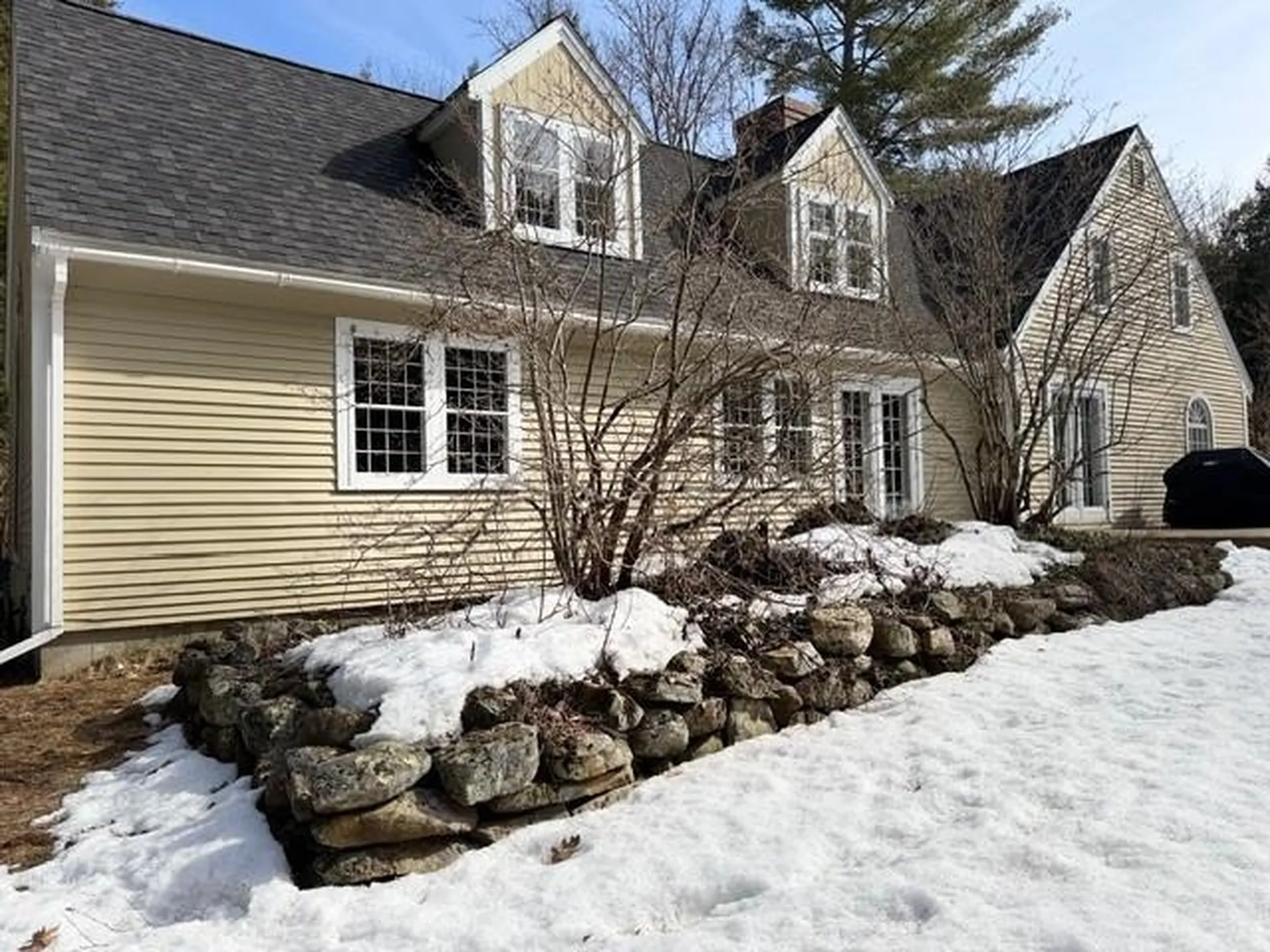 75 Clark Mill Road Weare NH 03281