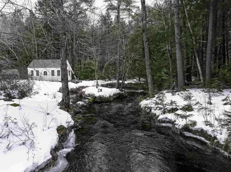 75 Clark Mill Road Weare NH 03281