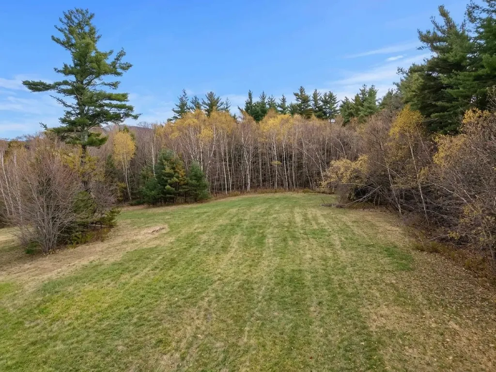 8A Stonegate Farm Road Temple NH 03084