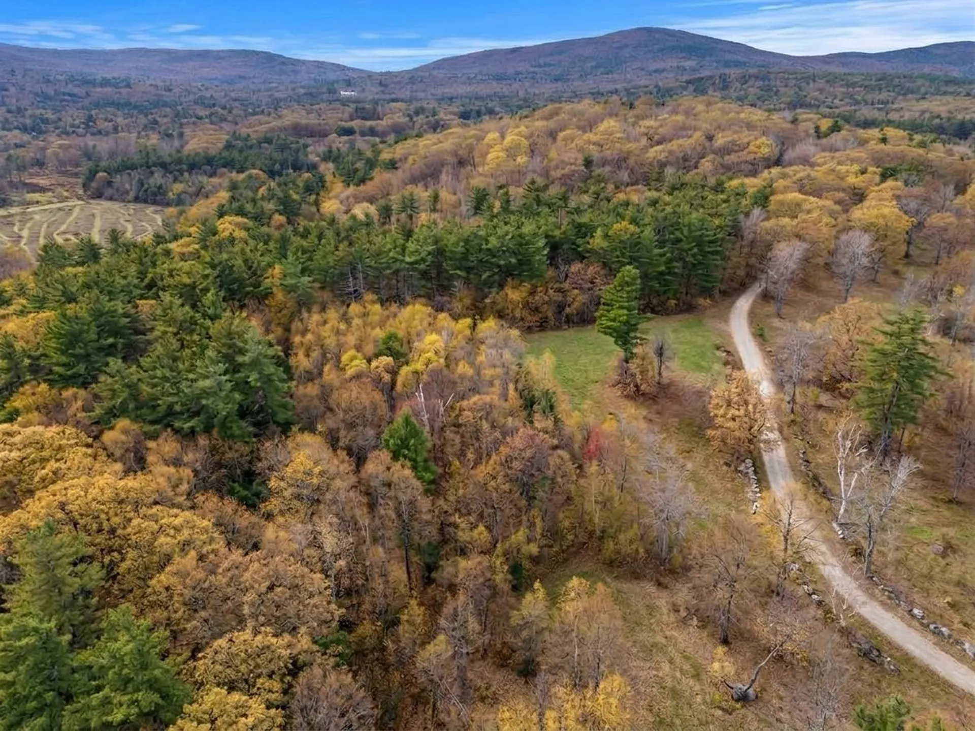 8A Stonegate Farm Road Temple NH 03084