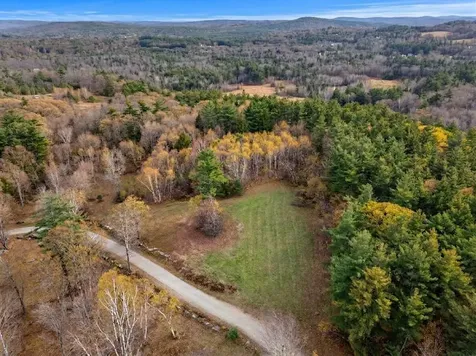 8A Stonegate Farm Road Temple NH 03084
