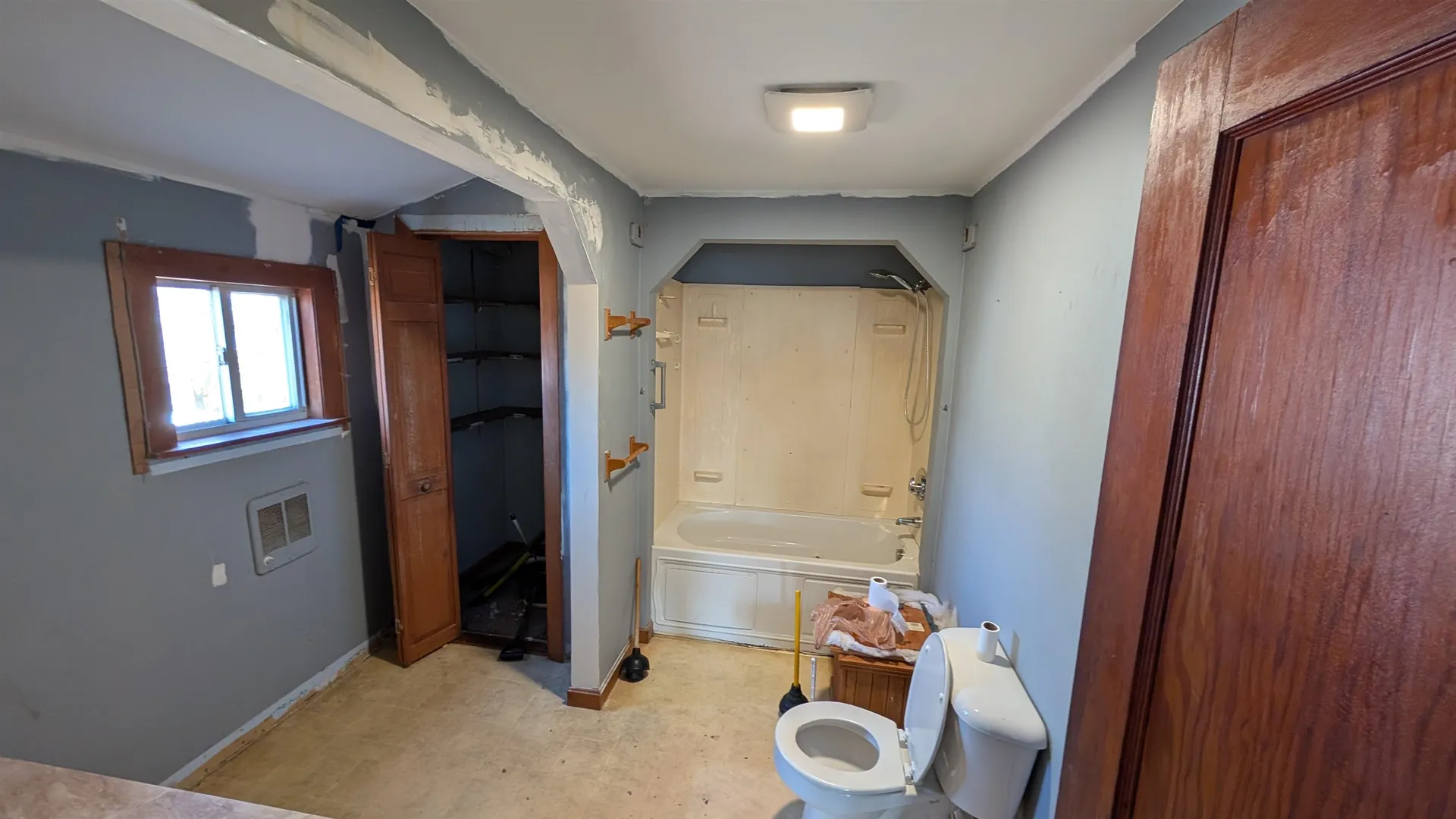 80 Orchard Avenue Manchester NH 03109