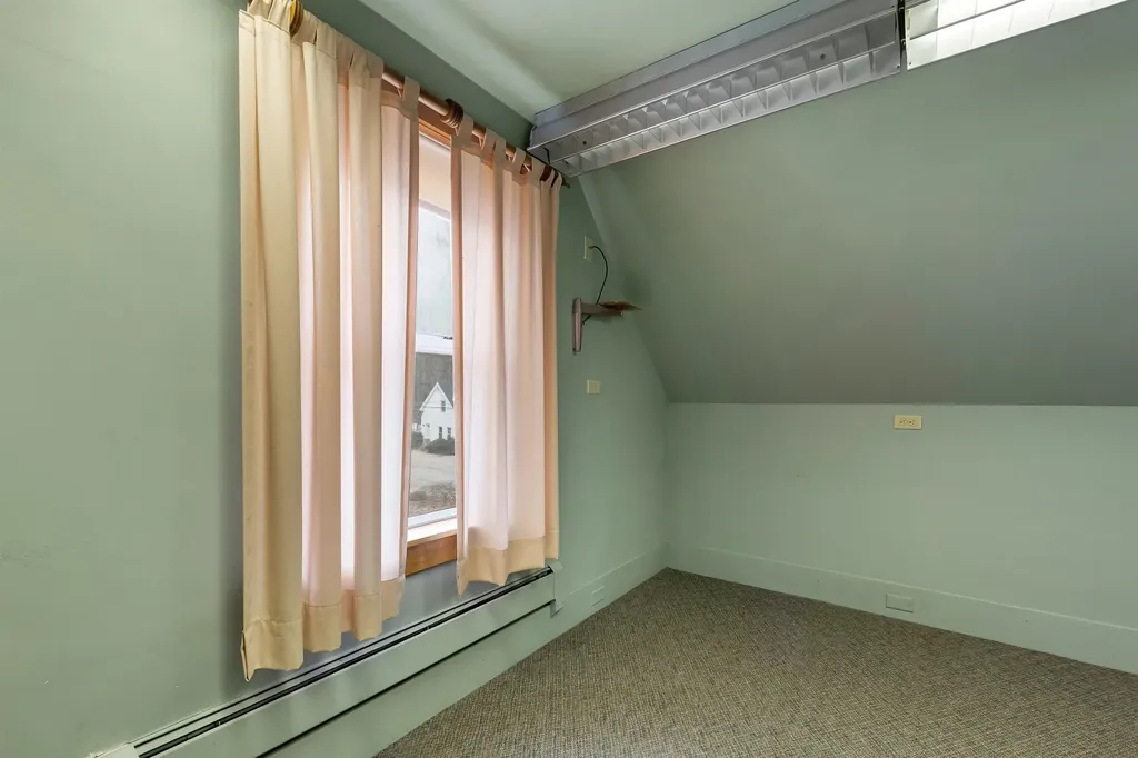 136 George Street Keene NH 03431