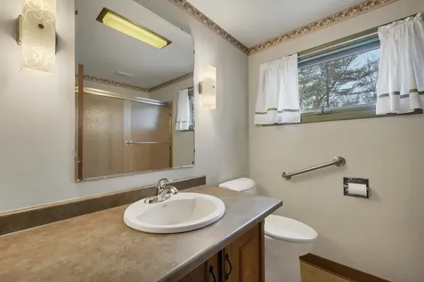 136 George Street Keene NH 03431