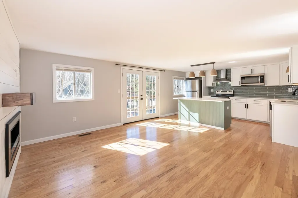 50 Mountain View Drive Moultonborough NH 03254