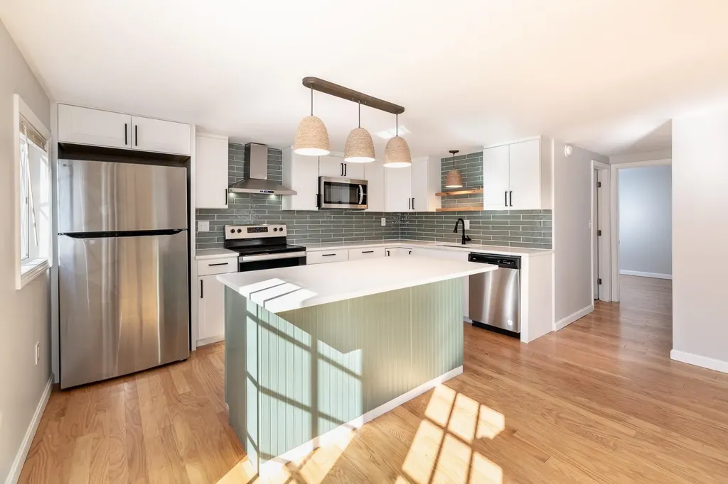50 Mountain View Drive Moultonborough NH 03254