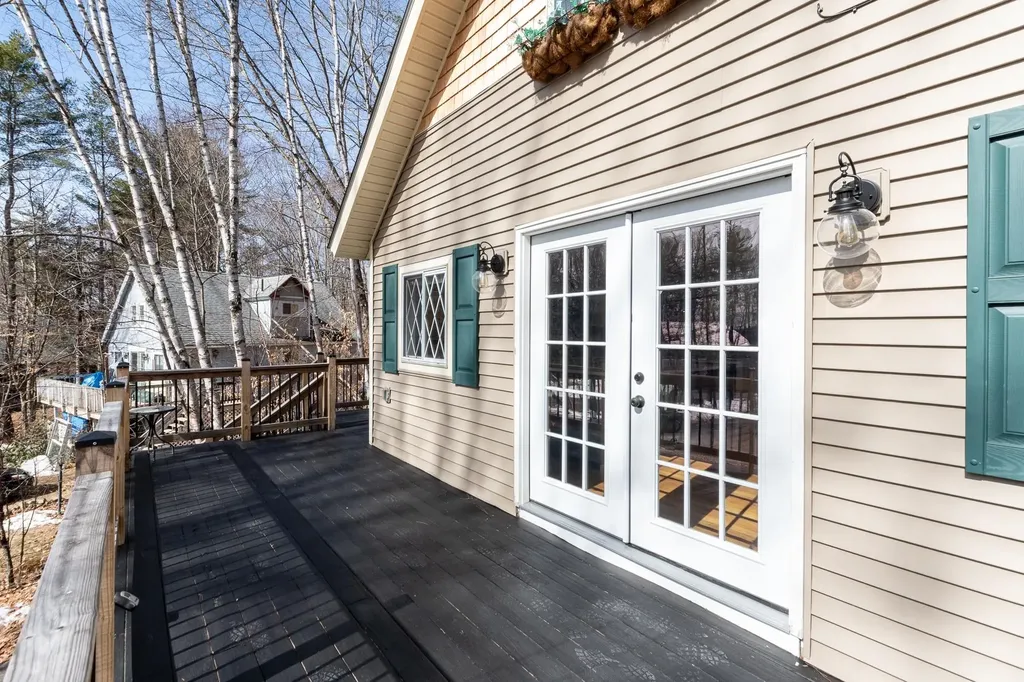 50 Mountain View Drive Moultonborough NH 03254