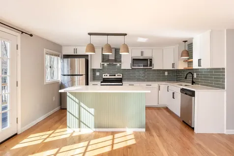 50 Mountain View Drive Moultonborough NH 03254